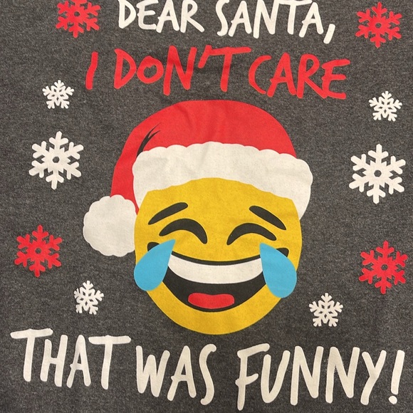 NWOT Christmas T-shirt - Picture 2 of 4